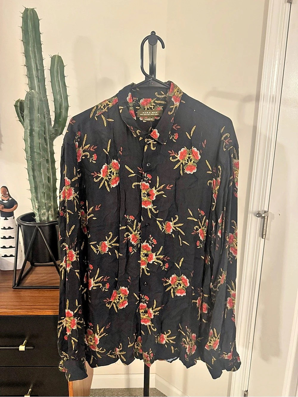 Zara Man Men's Floral Relaxed Fit Shirt